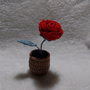 Πλεκτό γλαστράκι με κόκκινο τριαντάφυλλο 14cm - μαλλί, τριαντάφυλλο, γλάστρα, διακοσμητικά - 4