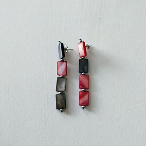 Σκουλαρίκια "Pink & Black" - ροζ, μαύρο, ανοξείδωτο ατσάλι - ημιπολύτιμες πέτρες, μαργαριτάρι, ατσάλι, μεγάλα, καρφάκι - 2