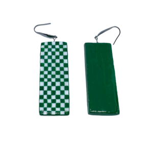 “Green & White Squares” Earrings - Χειροποίητα σκουλαρίκια από πηλό ζωγραφισμένα στο χέρι (5 εκ. μήκος, ανοξείδωτο υποαλλεργικό ατσάλι, πηλός, ορθογώνια) - πηλός, μεγάλα, γάντζος - 3