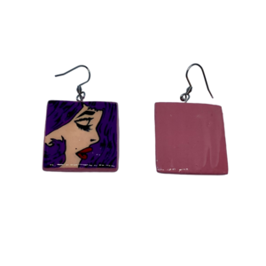 “Purple-Haired Girl” Earrings - Χειροποίητα σκουλαρίκια από πηλό ζωγραφισμένα στο χέρι (3 εκ. μήκος, ανοξείδωτο υποαλλεργικό ατσάλι, πηλός, τετράγωνα) - πηλός, μεγάλα, γάντζος - 3