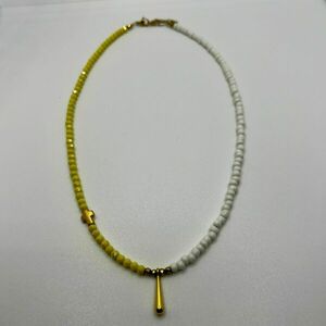 Κολιέ δίχρωμο κίτρινο-λευκό με χρυσό ατσάλινο κρεμαστό - σταυρός, χάντρες, ατσάλι - 4
