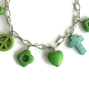 Βραχιόλι πράσινο charms χαολίτη αλυσίδα μεταλλική μέγεθος αυξομειούμενο καρδιά λουλούδι σταυρός σήμα της ειρήνης κοριτσάκι - ημιπολύτιμες πέτρες, καρδιά, boho, χεριού, αυξομειούμενα - 2