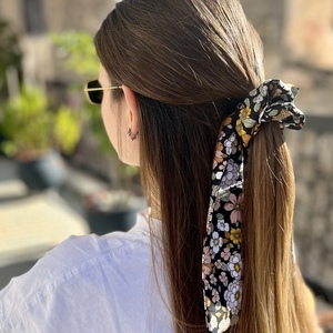 Floral obsession scarf scrunchie - ύφασμα, για τα μαλλιά, λαστιχάκια μαλλιών - 2