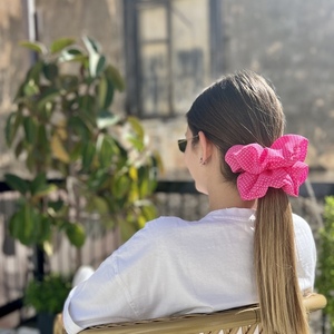 Pink polka XL scrunchie - ύφασμα, πουά, για τα μαλλιά, λαστιχάκια μαλλιών - 2