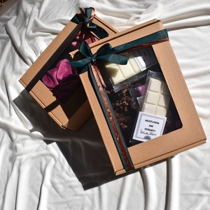 La Lou - Li Lou Gift Boxes - αρωματικά χώρου, velvet scrunchies - 4