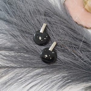 Ιριδίζον μαύρα στρογγυλά σκουλαρίκια ρητίνης - γυαλί, κύκλος, μακριά, ατσάλι, μεγάλα - 3