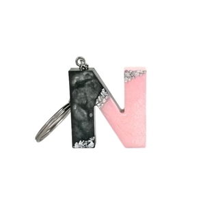 Μπρελόκ "Ν" από μαύρο - ροζ υγρό γυαλί με ασημί flakes - ρητίνη, όνομα - μονόγραμμα, αυτοκινήτου, σπιτιού, μπρελοκ κλειδιών