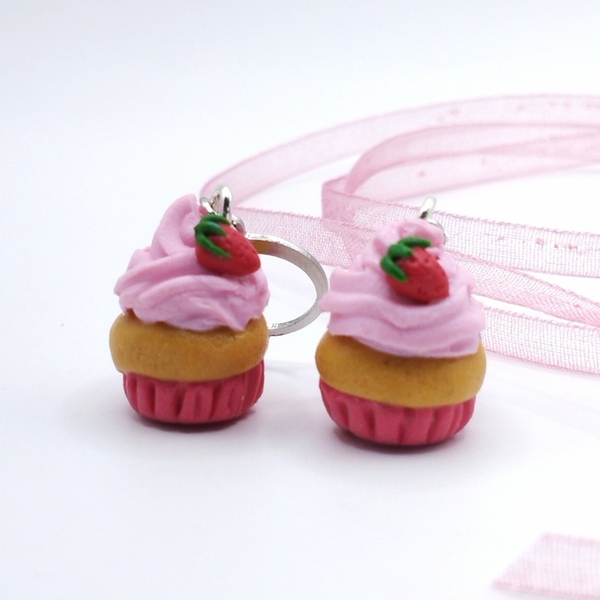 Χειροποίητα σκουλαρίκια από πολυμερικό πηλό "Strawberry Cupcake" με στρόγγυλο κούμπωμα κρικάκι από χειρουργικό ατσάλι - κορίτσι, πηλός, ατσάλι, παιδικά σκουλαρίκια - 3