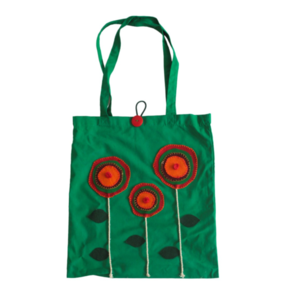 Τσάντα πράσινη υφασμάτινη στυλ Tote, με λουλούδια χειροποίητα τσόχινα και προσθήκη κουμπιού! - ύφασμα, χειροποίητα, tote, πάνινες τσάντες, φθηνές