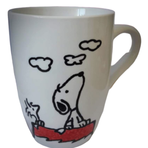 Κούπα πορσελάνης λευκή με χειροποίητο σχέδιο "Snoopy and Woodstock" ζωγραφισμένο με πινελο - ζωγραφισμένα στο χέρι, χειροποίητα, πορσελάνη, κούπες & φλυτζάνια, πρακτικό δωρο