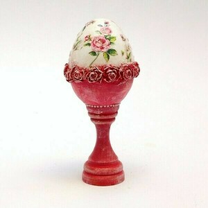 Διακοσμητικό κόκκινο-φλοράλ κεραμικό αυγό Baroque σε ξύλινη βάση 17x8x8 - λουλούδια, αυγό, διακοσμητικά, άνοιξη