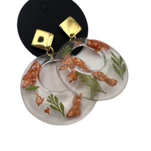 Σκουλαρικι σε σχημα κυκλου με γεμισμα ρητινης, αποξηραμενου φυλλωματος και φυλλα χρυσου, 4cm - γυαλί, λουλούδι, μεγάλα, καρφάκι - 2