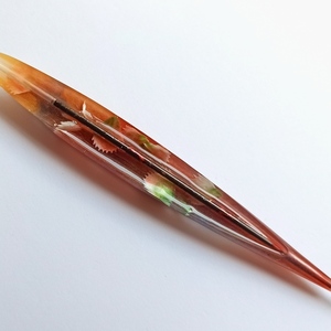Στιλό με πολύχρωμο σχέδιο φτερό, από ρητίνη - αξεσουάρ γραφείου