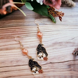 Σκουλαρίκια με charms από σμάλτο και χάντρες Black Crow skull earrings - χάντρες, ατσάλι, μεταλλικά στοιχεία, κρεμαστά, γάντζος - 2