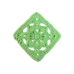 Τετράγωνο σουβέρ λουλούδι flower coaster - ύφασμα, σουβέρ, crochet, είδη σερβιρίσματος