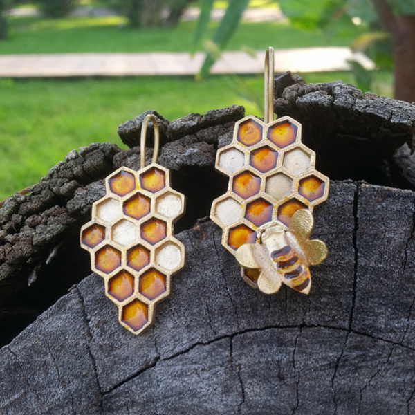 Honeycomb Earrings - επιχρυσωμένα, ορείχαλκος, σμάλτος - 2