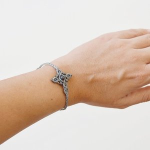 Rosebud collection : Cross bracelet, μακραμε βραχιολια σταυρός με αιματιτη - ημιπολύτιμες πέτρες, chic, fashion, κερωμένα κορδόνια, design, πλεκτό, σταυρός, αιματίτης, μακραμέ, κορδόνια, χειροποίητα, ethnic, αυξομειούμενα - 2