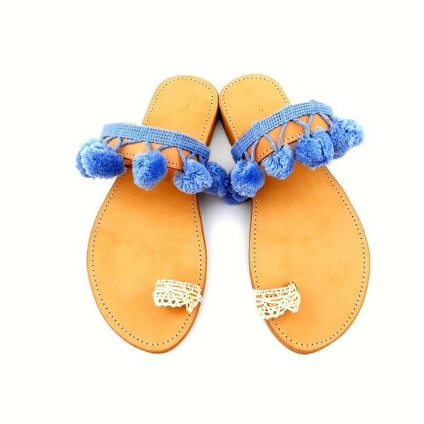 Pom pom and lace sandals - δέρμα, chic, δαντέλα, καλοκαιρινό, σανδάλι, boho