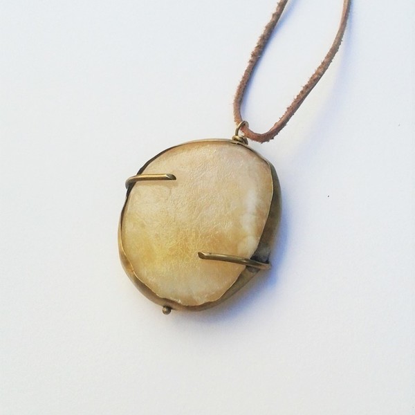 Stone necklace no3 - χειροποίητο μακρύ κολιέ, οξειδωμένος ορείχαλκος, δερμάτινο κορδόνι - δέρμα, δέρμα, statement, chic, handmade, fashion, ορείχαλκος, κολιέ, κορδόνια, χειροποίητα, boho - 2