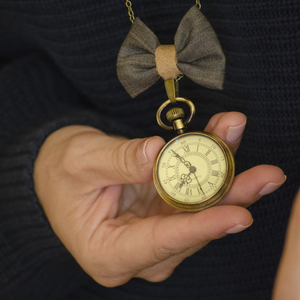 Vintage Clock Brown (ρολόι κολιέ) - ημιπολύτιμες πέτρες, ημιπολύτιμες πέτρες, ύφασμα, φιόγκος, vintage, μακρύ, ρολόι, κολιέ, χειροποίητα, romantic, μακριά - 2