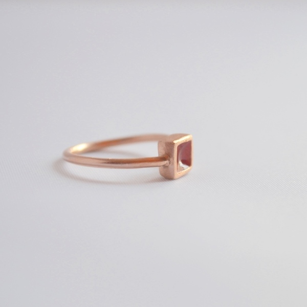 Χρωματιστό κυβάκι δαχτυλίδι σε ροζ χρυσο με σμάλτο - γυαλί - επιχρυσωμένα, ασήμι 925, δαχτυλίδι, χειροποίητα - 2