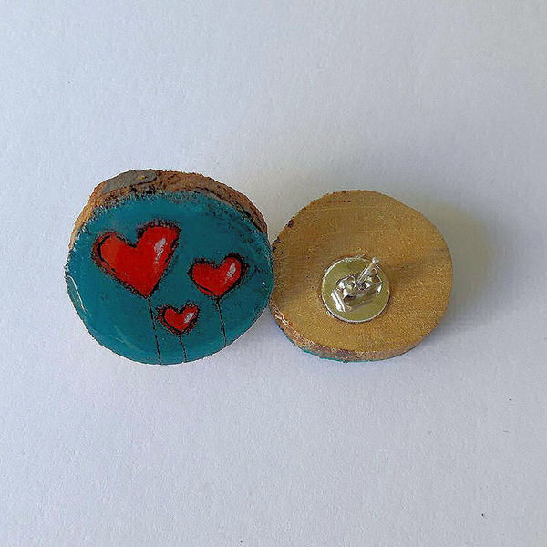 Stud earrings "Hearts". - handmade, ξύλο, γυαλί, ζωγραφισμένα στο χέρι, μοναδικό, καρδιά, δώρο, αγάπη, αγάπη, ακρυλικό, πρωτότυπο, σκουλαρίκια, χειροποίητα, ξύλινο - 3