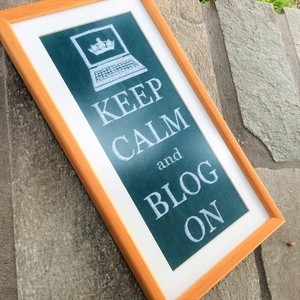 Keep Calm and Blog on..Κάδρο με κέντημα! - ύφασμα, διακοσμητικό, ξύλο, πίνακες & κάδρα, σπίτι, αγάπη, κορδόνια, δωράκι, ξύλινο, κρεμαστά, Black Friday - 2
