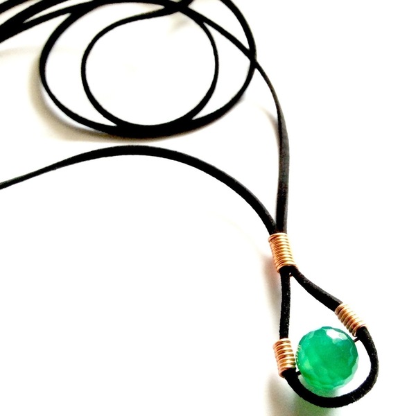 Green~Κολιέ με ημιπολύτιμο αχάτη και suede κορδόνι - ημιπολύτιμες πέτρες, αχάτης, design, μοναδικό, μοντέρνο, μακρύ, δώρο, κολιέ, κορδόνια, δώρα, καθημερινό, δωράκι, minimal, ξεχωριστό, Black Friday - 3