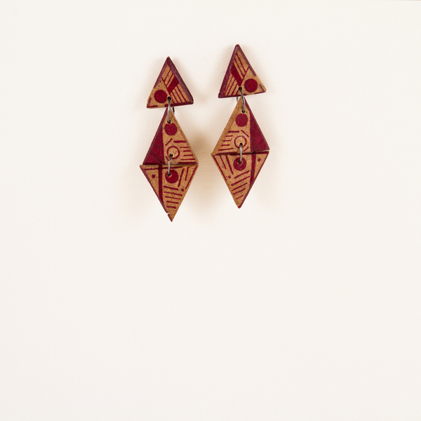 Ξύλινα σκουλαρίκια με γεωμετρικό μοτίβο "Varagine" - ξύλο, σκουλαρίκια, γεωμετρικά σχέδια, minimal