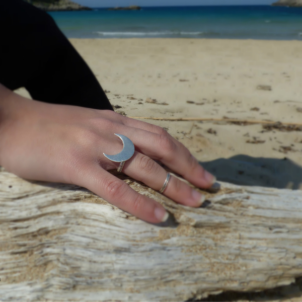 " Matte Halfmoon rings " - Χειροποίητα επάργυρα-επίχρυσα 18K δαχτυλίδια Μισοφέγγαρα~Gothic~. - ιδιαίτερο, μοναδικό, μοντέρνο, κλασσικά, κλασσικό, χειροποίητα, δημιουργία, φεγγάρι, επάργυρα, επιχρυσωμένα, must αξεσουάρ, γυναίκα, γυναικεία, ανοιξιάτικο, απαραίτητα καλοκαιρινά αξεσουάρ, romantic, design, donkey, vintage, sexy, επάργυρα, επιχρυσωμένα, statement, αυξομειούμενα, φθηνά, μεγάλα, boho, μικρά, μικρά - 4