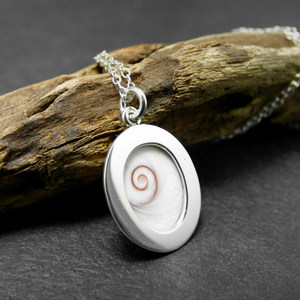 " The eye of Shiva " - Μενταγιόν με φυσικό Ματάκι της Θάλασσας από ασήμι 925. - ασήμι, ημιπολύτιμες πέτρες, chic, βραδυνά, vintage, design, ιδιαίτερο, μοναδικό, μοντέρνο, γυναικεία, καλοκαίρι, ασήμι 925, μακρύ, donkey, χειροποίητα, romantic, minimal, κοντά, personalised, unisex, boho, ethnic, rock, κρεμαστά, μενταγιόν - 3