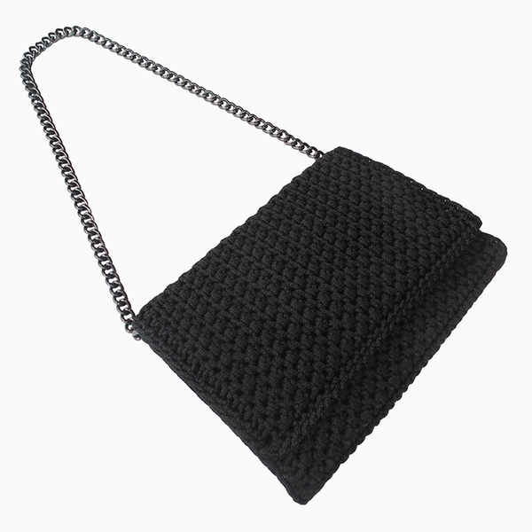 Black Link Crochet Bag - χειροποίητη κροσέ τσάντα ώμου - statement, αλυσίδες, chic, fashion, μόδα, ιδιαίτερο, μοναδικό, μοντέρνο, πλεκτό, γυναικεία, ώμου, δώρο, crochet, κορδόνια, χειροποίητα, εντυπωσιακό, δώρα, για όλες τις ώρες, must αξεσουάρ, must, ξεχωριστό, γενέθλια, unique, Black Friday, πλεκτές τσάντες, δώρα για γυναίκες - 2