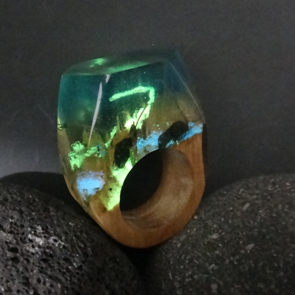 Ξύλινο Δαχτυλίδι ρητίνης “Underwater” - statement, ξύλο, ρητίνη, δαχτυλίδι, ξύλινο, κερί, σταθερά, μεγάλα - 5