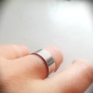 silver ring band 0.7| χειροποιητο δαχτυλιδι ασημι minimal unisex - chic, μονόχρωμες, fashion, vintage, κλασσικό, μόδα, ιδιαίτερο, μοναδικό, μοντέρνο, ανδρικά, μέταλλο, χειροποίητα, σφυρήλατο, εντυπωσιακό, minimal, must, μικρά, unisex, ευκολοφόρετο, διαχρονικό, amano, contemporary, trend, αυξομειούμενα, φθηνά - 2