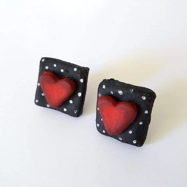 Stud earrings "Hearts". - handmade, μοναδικό, καρδιά, χαρτί, πουά, δώρο, αγάπη, αγάπη, σκουλαρίκια, χειροποίητα, είδη δώρου