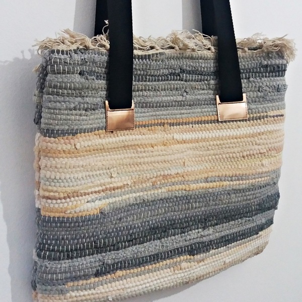 NEW!!!Rag rug Bag "Santorini sand" - δέρμα, ιδιαίτερο, γυναικεία, χειροποίητα, δωράκι, must αξεσουάρ, γυναίκα, βαμβακερές κορδέλες, κρεμαστά - 2