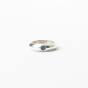 Μίνιλαμ συμμετρικό cuff δαχτυλίδι με λεπτομέρεια χρώματος - ασήμι, fashion, γυαλί, στρογγυλό, επάργυρα, δαχτυλίδι, χειροποίητα, minimal, βεράκια, μπρούντζος