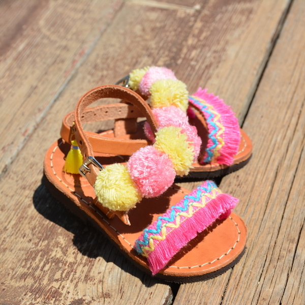 Lollipop sandals - δέρμα, με φούντες, pom pom, σανδάλια, cute, χειροποίητα, all day, απαραίτητα καλοκαιρινά αξεσουάρ, must, boho, φλατ, για παιδιά - 2