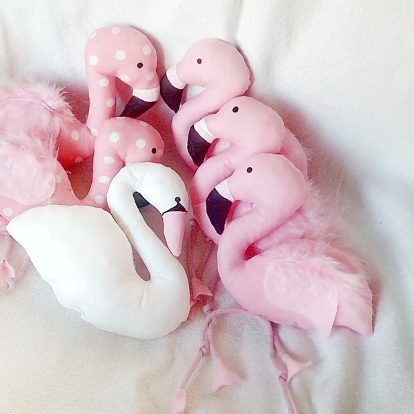 Flamingo&Swans - ύφασμα, κορίτσι, τσόχα, μπομπονιέρα, flamingos, κύκνος, λούτρινο, μαξιλάρια