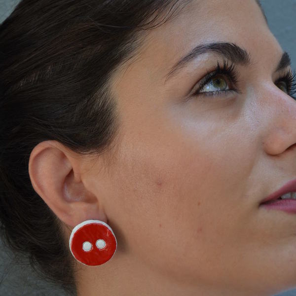 ''Red button'' earrings - μοντέρνο, ασήμι 925, ασήμι 925, σμάλτος, πηλός, σκουλαρίκια - 3