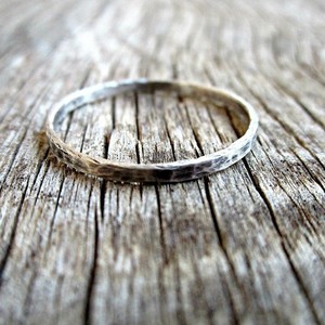 one silver ring| χειροποιητo ασημενιο βερακι - chic, μονόχρωμες, vintage, κλασσικό, μόδα, ιδιαίτερο, μοναδικό, μοντέρνο, ασήμι 925, ανδρικά, customized, μέταλλο, χειροποίητα, σφυρήλατο, σφυρήλατο, εντυπωσιακό, γάμος, minimal, must, διακριτικό, βεράκια, unisex, υποαλλεργικό, unique, ευκολοφόρετο, rock, διαχρονικό, σταθερά, amano, contemporary, νεανικό, trend, φθηνά