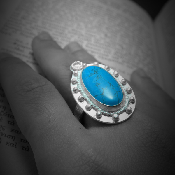 " Blue Howlite " - Χειροποίητο επάργυρο δαχτυλίδι με γαλάζιο Χαολίτη! - statement, ημιπολύτιμες πέτρες, ημιπολύτιμες πέτρες, handmade, βραδυνά, fashion, vintage, ιδιαίτερο, μοναδικό, μοντέρνο, γυναικεία, sexy, χαολίτης, χαολίτης, επάργυρα, επάργυρα, donkey, gothic style, χειροποίητα, romantic, πριγκίπισσα, απαραίτητα καλοκαιρινά αξεσουάρ, must αξεσουάρ, κλασσικά, γυναίκα, unisex, unique, μεγάλα, αυξομειούμενα - 4