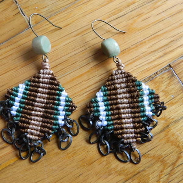 Pocahontas -- Macrame earrings - handmade, γυναικεία, δώρο, μακραμέ, κορδόνια, σκουλαρίκια, χειροποίητα, boho - 2