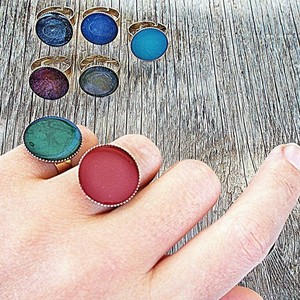 candy ring 1.9| χειροποιητο δαχτυλιδι σμαλτο υγρο γυαλι - statement, chic, μονόχρωμες, fashion, χρωματιστό, καλοκαιρινό, vintage, γυαλί, ιδιαίτερο, μοντέρνο, μέταλλο, χειροποίητα, minimal, must, ευκολοφόρετο, διαχρονικό, σμαλτο, μπρούντζος, contemporary, νεανικό, trend, Black Friday, αυξομειούμενα, φθηνά - 2