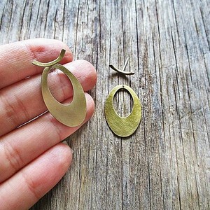line hollow oval double| χειροποιητο σκουλαρικι μπρουτζος ασημι - statement, ασήμι, chic, fashion, καλοκαιρινό, κλασσικό, μόδα, ιδιαίτερο, μοντέρνο, στρογγυλό, ανοιξιάτικο, δώρο, μέταλλο, γεωμετρικά σχέδια, χειροποίητα, εντυπωσιακά, για όλες τις ώρες, minimal, must, unique, boho, ethnic, ευκολοφόρετο, διαχρονικό, μπρούντζος, κρεμαστά, amano, contemporary, trend - 3