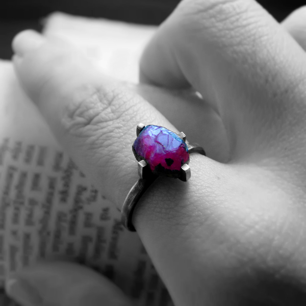 " Rough Silver Ruby " Χειροποίητο δαχτυλίδι από ασήμι 925 και Ορυκτό Ρουμπίνι! - statement, ασήμι, ασήμι, chic, handmade, βραδυνά, fashion, vintage, design, ιδιαίτερο, μοναδικό, μοντέρνο, γυναικεία, sexy, ασήμι 925, ασήμι 925, κρύσταλλα, donkey, χειροποίητα, romantic, must αξεσουάρ, κλασσικά, ασημένια, γυναίκα, unique, boho, ethnic, αρχαιοελληνικό, έλληνες σχεδιαστές - 5