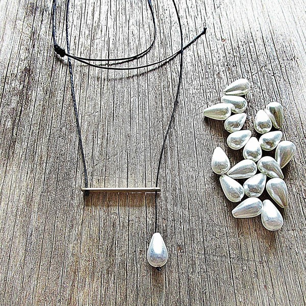 pearl drop line| χειροποιητο κολιε περλα minimal - chic, fashion, vintage, charms, κερωμένα κορδόνια, ιδιαίτερο, μοντέρνο, μακρύ, μέταλλο, κορδόνια, γεωμετρικά σχέδια, εντυπωσιακό, καθημερινό, minimal, must, κοντά, ευκολοφόρετο, διαχρονικό, μπρούντζος, κρεμαστά, amano, πέρλες, αυξομειούμενα, φθηνά - 3