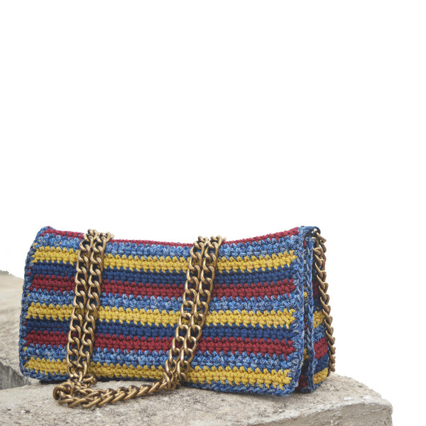Πλεκτή τσάντα ώμου ριγέ με διπλή αλυσίδα - Crochet bag with stripes and double chain - αλυσίδες, αλυσίδες, ριγέ, clutch, ώμου, crochet, τσάντα, κορδόνια, χειροποίητα, θήκες, πλεκτές τσάντες - 3