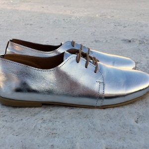 silver oxford shoes - ύφασμα, ασημί, φλατ, δώρα για γυναίκες - 4