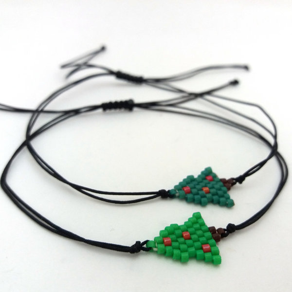 Christmas tree bracelet, βραχιόλι "δεντράκι" από χάντρες - chic, μοναδικό, μοντέρνο, δώρο, αγάπη, βραχιόλι, κορδόνια, χειροποίητα, χάντρες, χάντρες, miyuki delica, χριστουγεννιάτικο, χριστουγεννιάτικο δέντρο, unique, κομψό, bracelet, έλληνες σχεδιαστές, merry christmas, χριστουγεννιάτικα δώρα